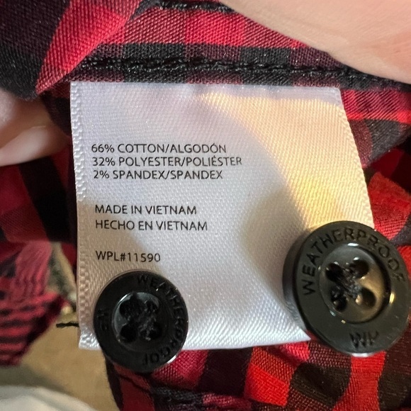 216. Weatherproof Men's Woven Comfort Stretch Short Sleeve Button Down Shirt - Picture 8 of 8